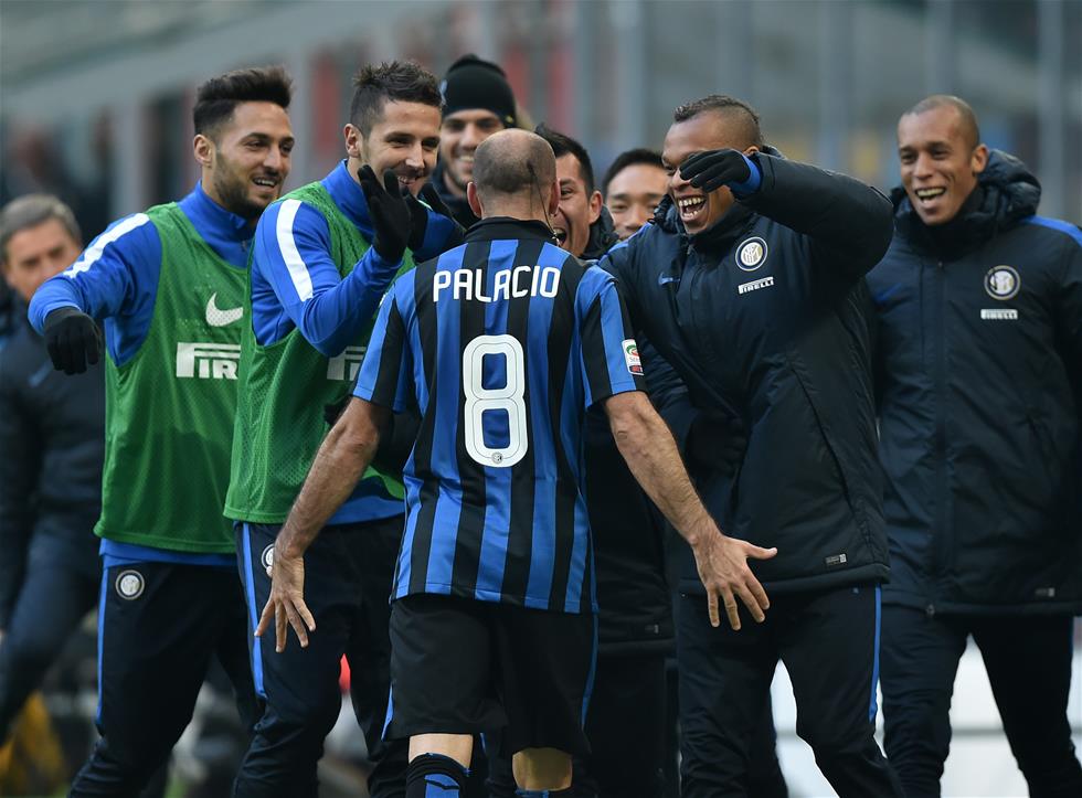 KD：伊森能从1防到5&手快又准 我告诉他要适应首发球员的上场时间（KD称伊森可防1至5号位、手速又快又准：已要求他适应首发出场时间）