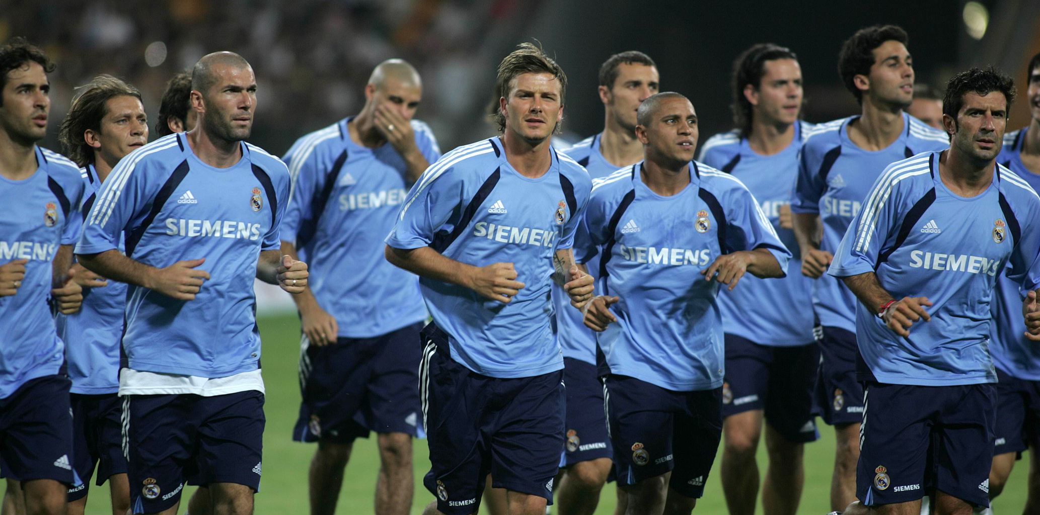 弗拉格谈数据比肩詹科：简直就是梦想成真，年轻时从未想过（弗拉格称数据已与詹科齐平：如梦成真，年少时不敢想象）