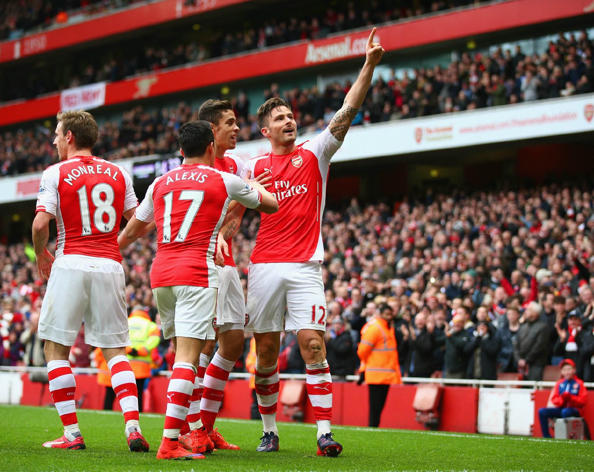 2025 赛季：费城人队核心哈珀达成生涯第 400 支本垒打，历史留名